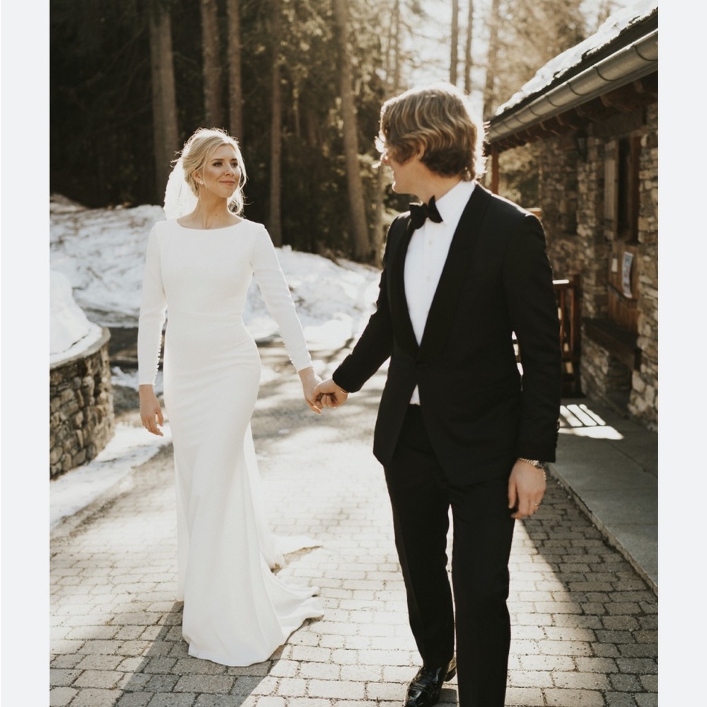 Pronovias Valeria long sleeve wedding gown